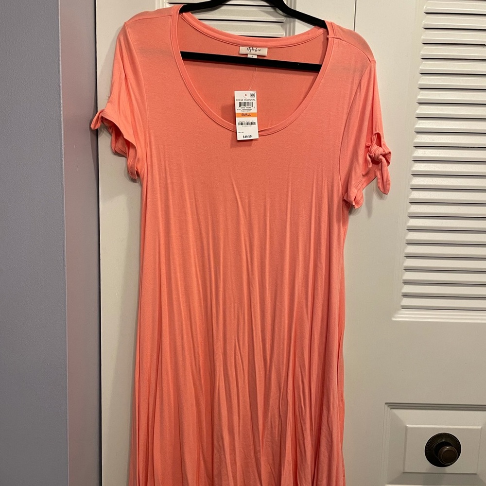 Style & Co Dress with super cute knot sleeves!
